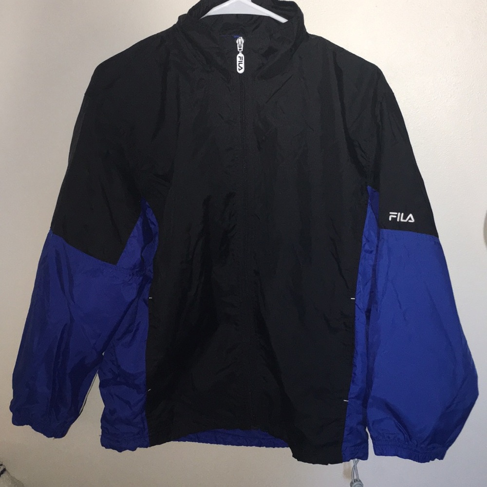BUNDLE ONLY****FILA WINDBREAKER JACKET